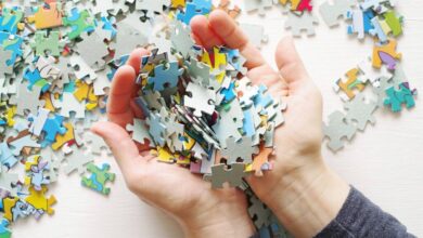 Top 10 Benefits of Solving Jigsaw Puzzles for Adults