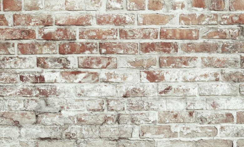 Brick pointing contractors in Brooklyn