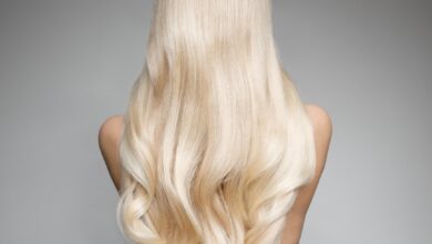 long blonde wig